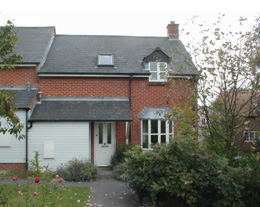Houses in Home Farm Clo., Mildenhall