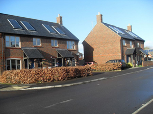 Houses & Bungalows in Breach Close, Bromham